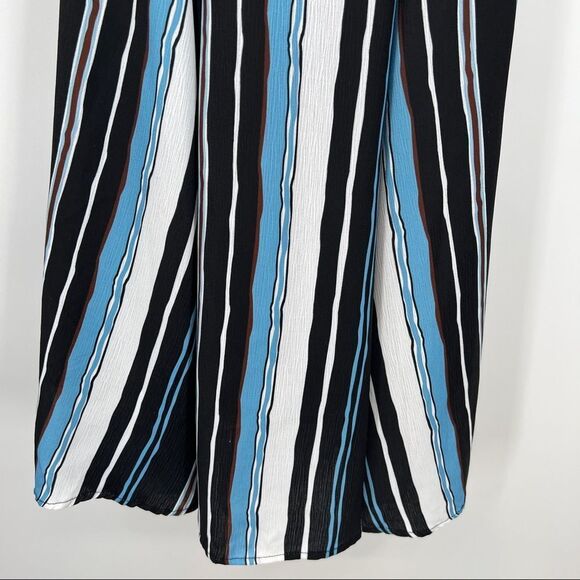 L'ATISTE Multi Striped Cutout Criss-cross A-Line Woven V-neck Sleeveless Dress - Picture 4 of 16